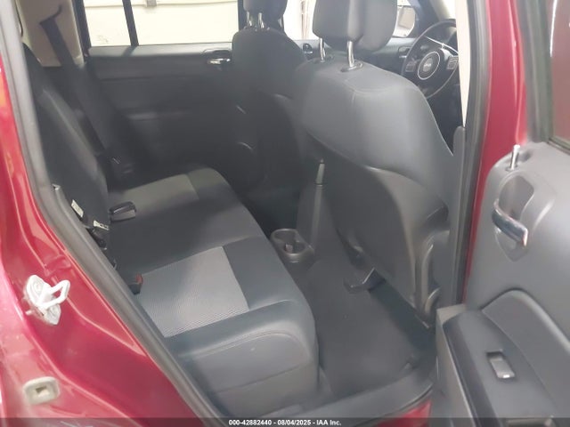 2012 Jeep Patriot Latitude მანქანა იყიდება აუქციონზე, vin: 1C4NJRFB7CD621992, აუქციონის ნომერი: 42882440