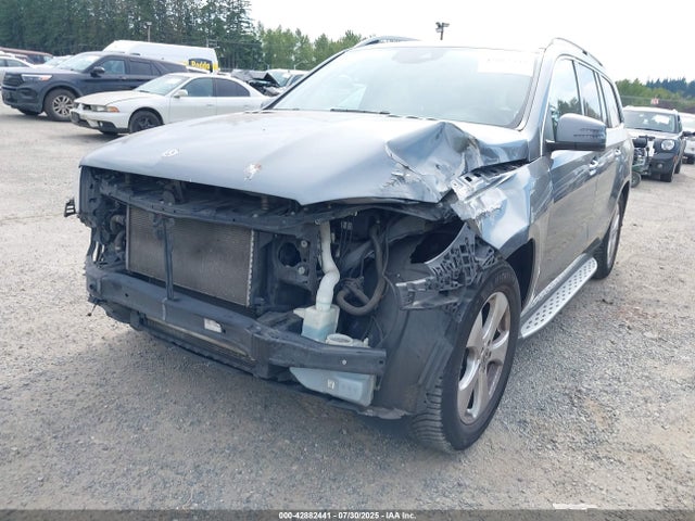 4JGDF6EE9HA986220 Mercedes-Benz m276