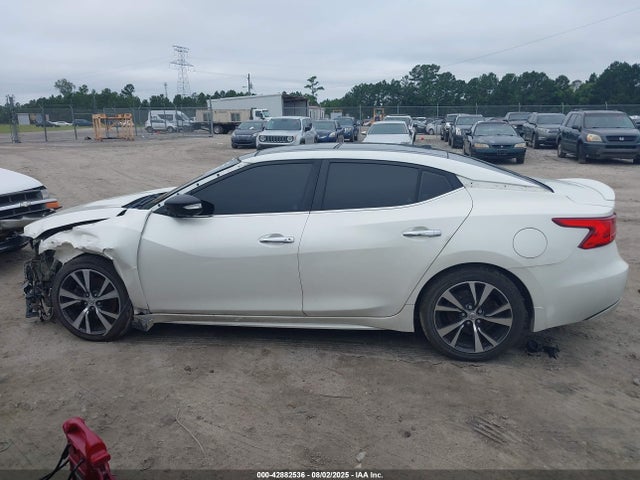 Nissan Maxima 2016 1N4AA6AP0GC404009 Image 15