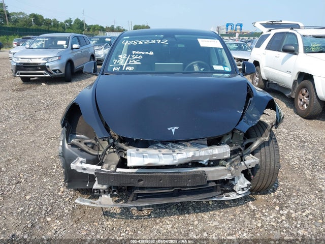 Tesla 2022 2022 7SAYGDEE7NA017414 Image 12