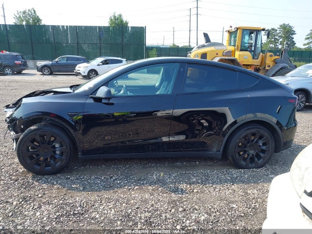 Tesla 2022 2022 7SAYGDEE7NA017414 Image 14