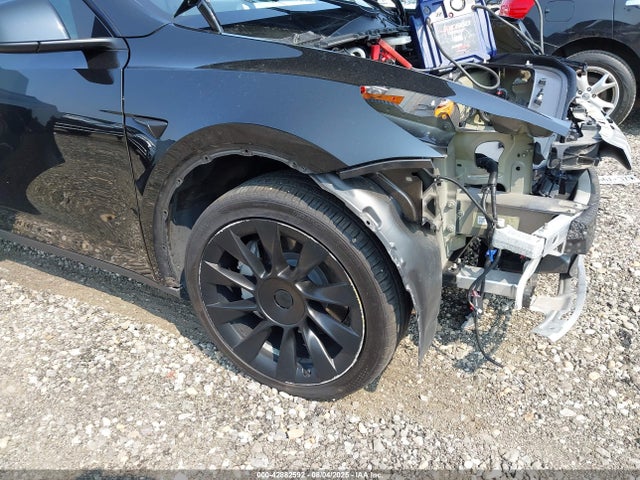 Tesla 2022 2022 7SAYGDEE7NA017414 Image 21
