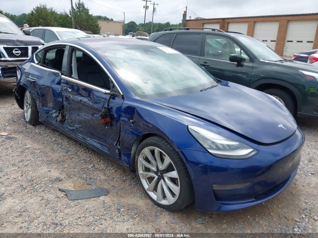 2018 TESLA MODEL 3 5YJ3E1EB5JF187365 Photo 0