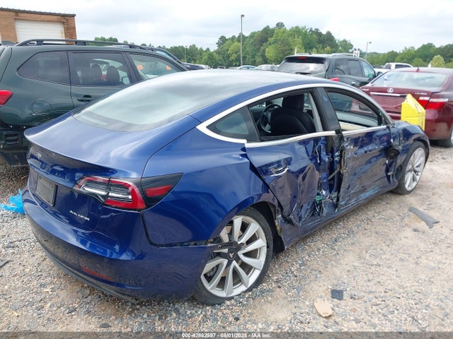 2018 TESLA MODEL 3 5YJ3E1EB5JF187365 Photo 3