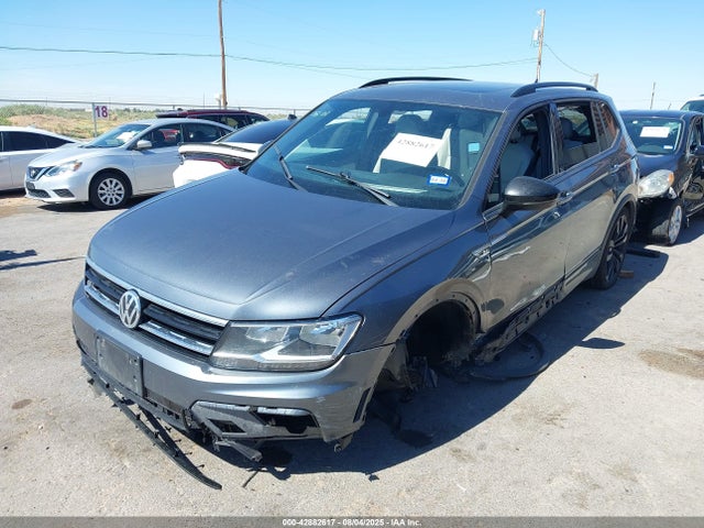 Volkswagen Tiguan 2020 3VV3B7AX3LM150862 Image 2