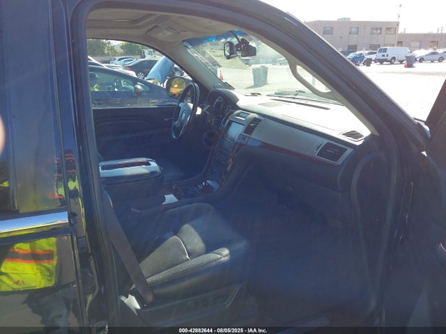 2013 CADILLAC ESCALADE ESV 1GYS4HEF2DR279147 Photo 4