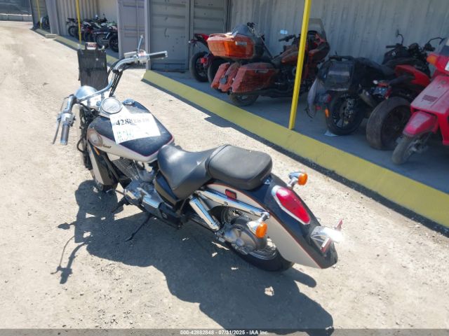 2004 HONDA VT750 JH2RC50474K010105 Photo 2