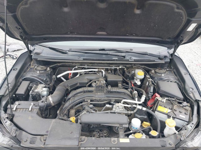 JF2GTAPCXM8271720 Subaru na