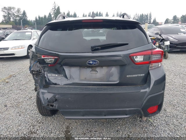 JF2GTAPCXM8271720 Subaru na