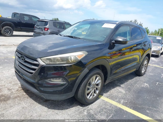 Hyundai Tucson 2016 KM8J33A23GU021906 Image 2
