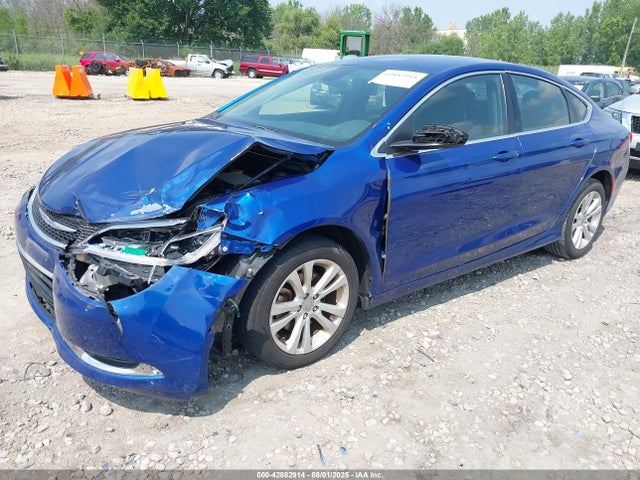Chrysler 200 2015 1C3CCCAB0FN546982 Image 2