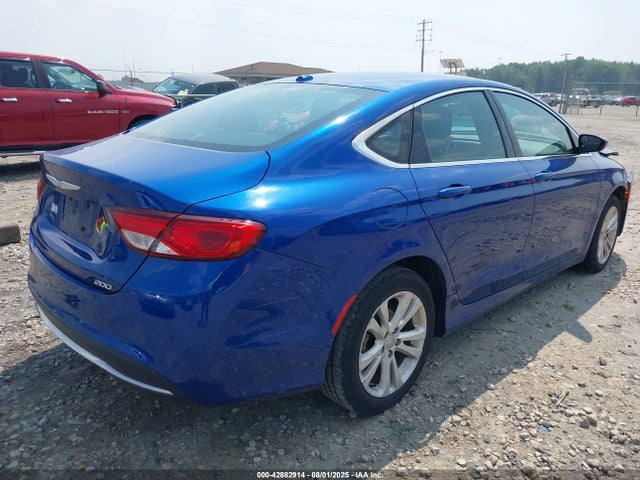 Chrysler 200 2015 1C3CCCAB0FN546982 Image 4