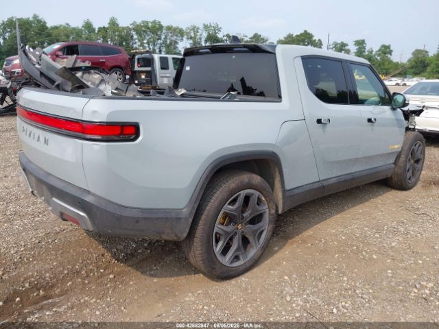 2023 RIVIAN R1T 7FCTGAAA4PN023777 Photo 3