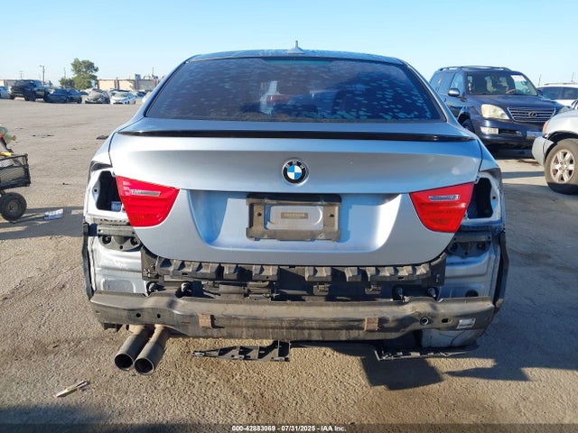 Продажа на аукционе авто 2011 Bmw 328i, vin: WBAPH5C50BF093501, номер лота: 42883069