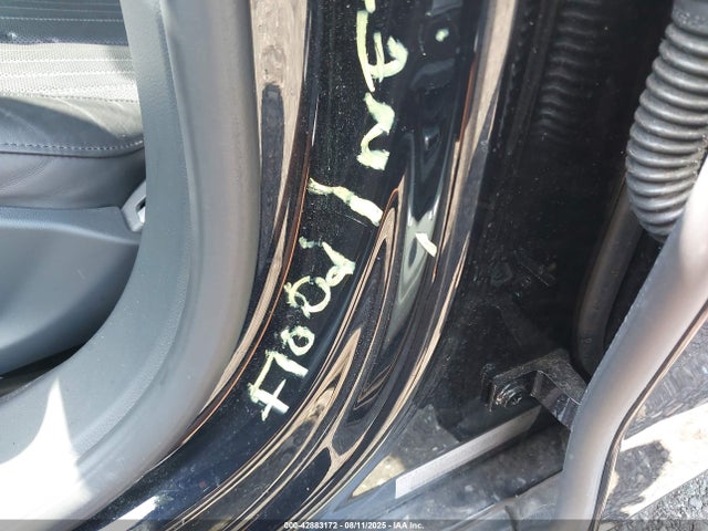 2024 AUDI A8 WAULDAF81RN004432 Photo 5