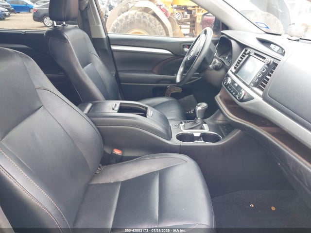 5TDKKRFH0GS163405 Toyota 2gr-fe