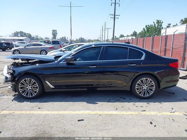 WBAJA5C54JWA38870 BMW 530I
