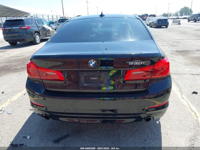 WBAJA5C54JWA38870 BMW 530I