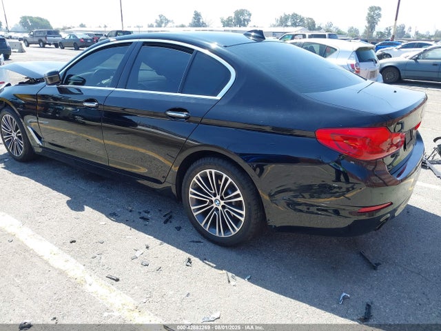 WBAJA5C54JWA38870 BMW 530I