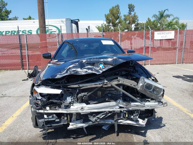 WBAJA5C54JWA38870 BMW 530I