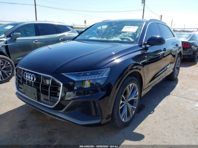 2021 AUDI Q8 WA1FVAF12MD029817 Photo 1