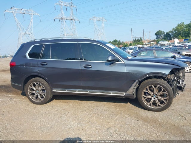 BMW X7 2020 5UXCW2C09L9B29066 Image 14