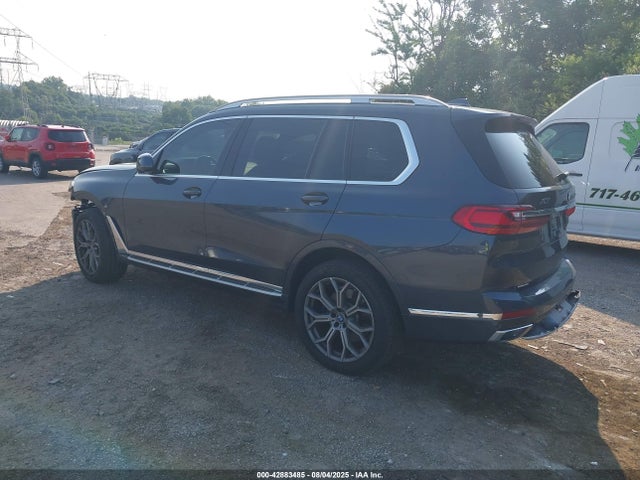 BMW X7 2020 5UXCW2C09L9B29066 Image 3