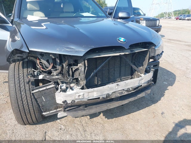 BMW X7 2020 5UXCW2C09L9B29066 Image 6