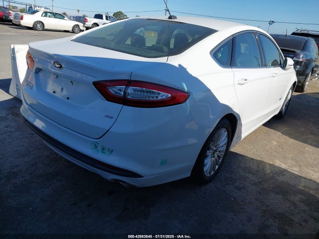 Ford 2014 2014 3FA6P0PU7ER306883 Image 4