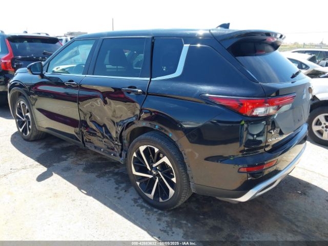 2022 MITSUBISHI OUTLANDER JA4J4UA84NZ031608 Photo 2