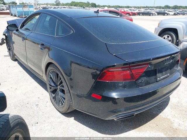 2016 AUDI A7 WAU2GAFC1GN003172 Photo 2