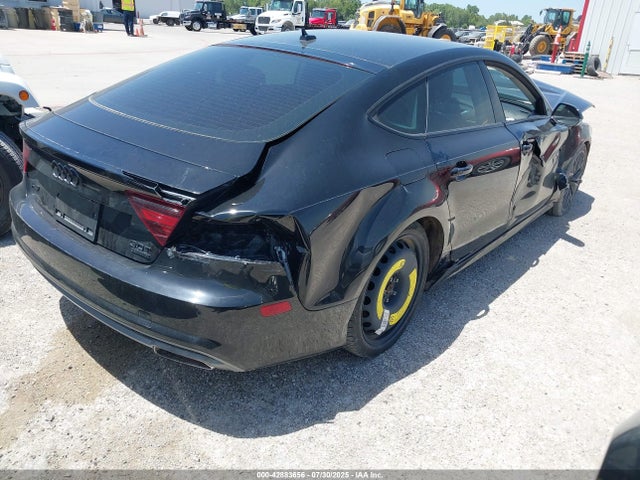2016 AUDI A7 WAU2GAFC1GN003172 Photo 3