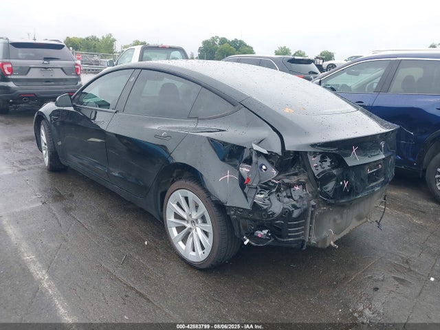 2021 TESLA MODEL 3 5YJ3E1EA1MF990699 Photo 2