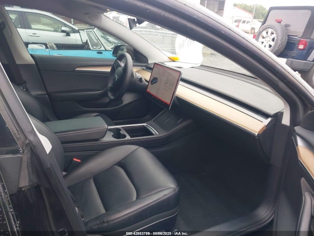 2021 TESLA MODEL 3 5YJ3E1EA1MF990699 Photo 4