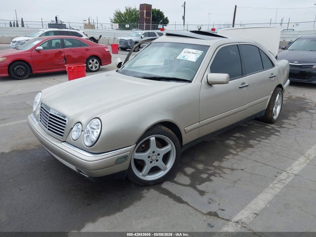 Auction sale of the 1999 Mercedes-benz E 320, vin: WDBJF65H0XA875182, lot number: 42883805