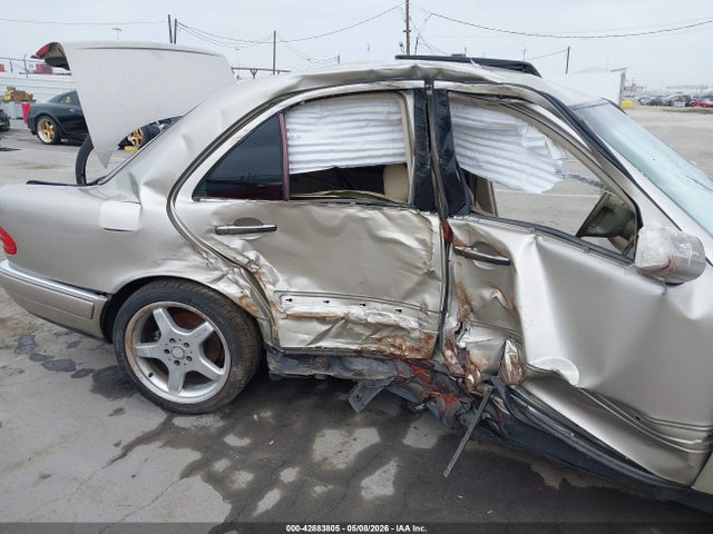 Auction sale of the 1999 Mercedes-benz E 320, vin: WDBJF65H0XA875182, lot number: 42883805