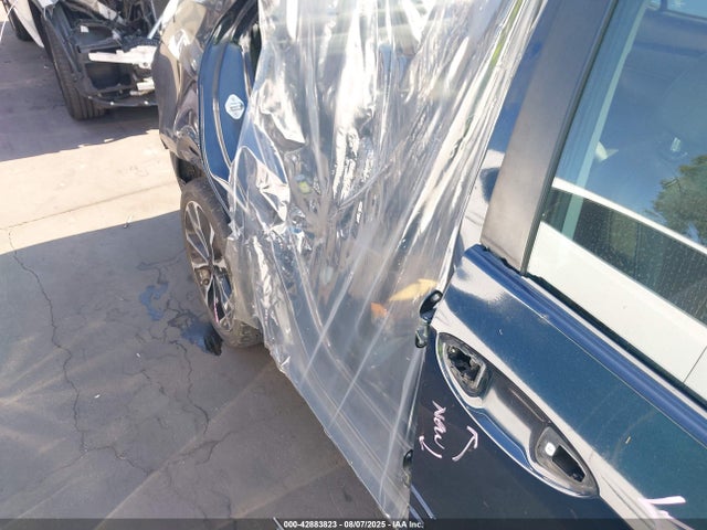 2T1BURHE8KC152909 Toyota 2zr-fe