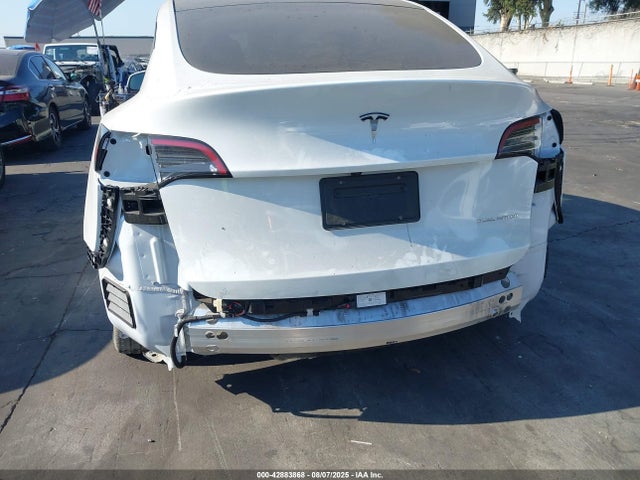 2024 TESLA MODEL Y 7SAYGDEE2RF121527 Photo 5