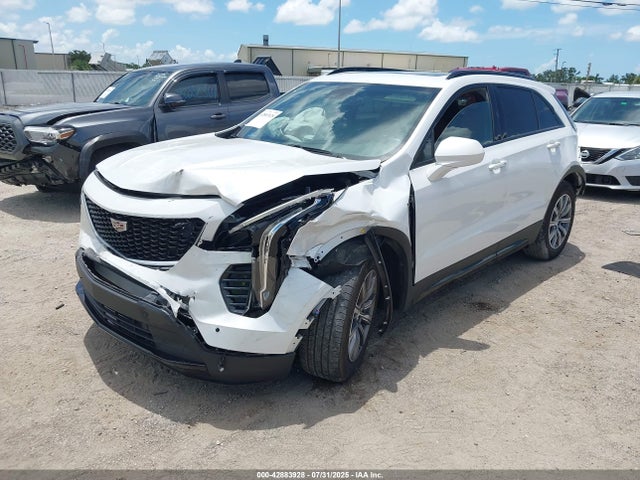 2019 CADILLAC XT4 1GYFZFR41KF161539 Photo 1