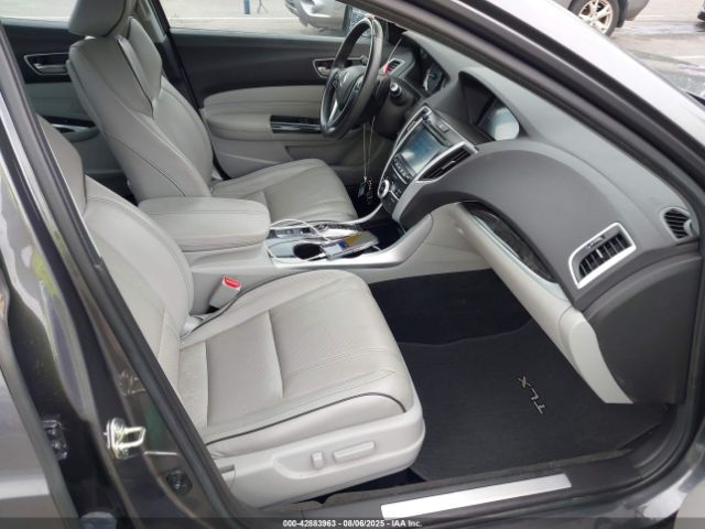2018 ACURA TLX 19UUB2F56JA012368 Photo 4