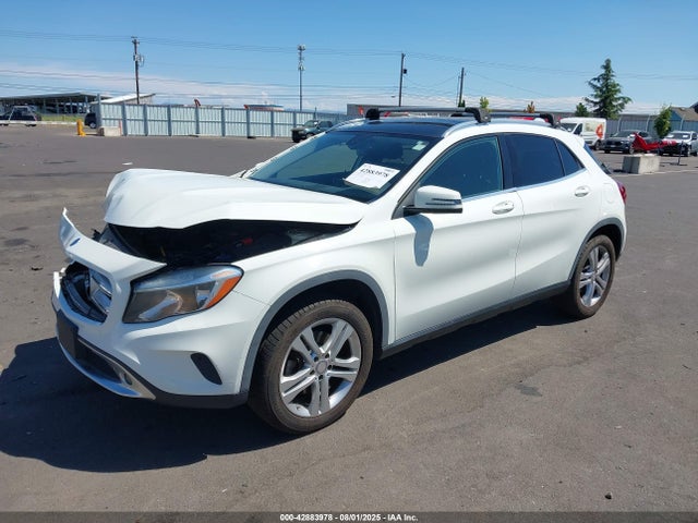 WDCTG4GB0FJ102919 Mercedes-Benz GLA-Class