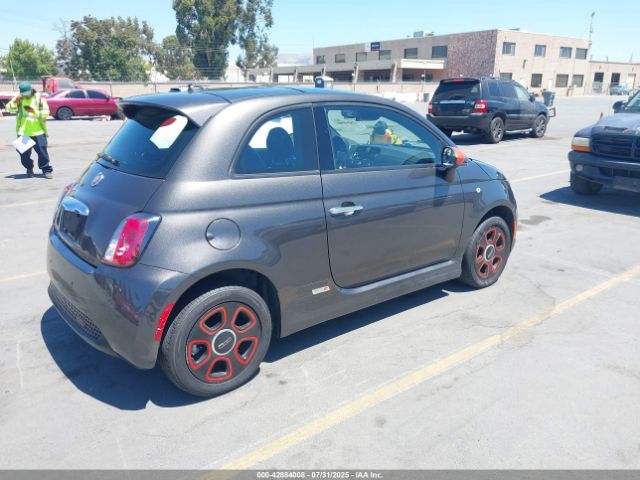 2015 FIAT 500E 3C3CFFGE0FT642346 Photo 3