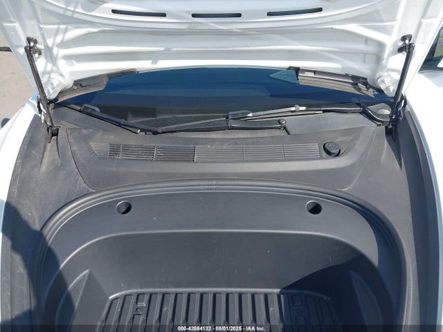 2023 TESLA MODEL 3 5YJ3E1EA2PF650773 Photo 9