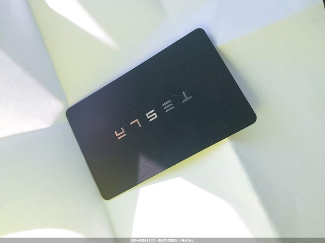 2023 TESLA MODEL 3 5YJ3E1EA2PF650773 Photo 10