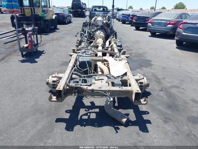 1GT12UEY5JF165772 GMC l5p - direct injection, duramax, gen 5, var 1
