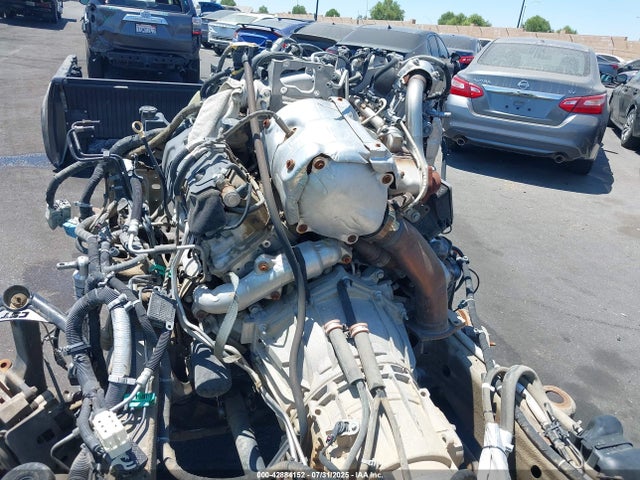 1GT12UEY5JF165772 GMC l5p - direct injection, duramax, gen 5, var 1