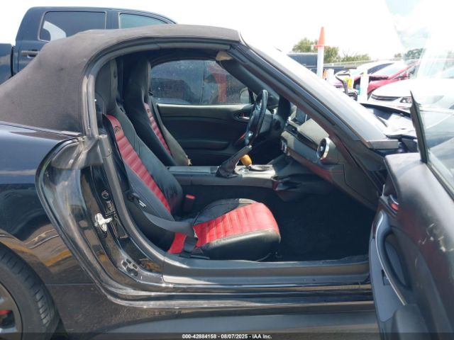 2019 FIAT 124 SPIDER JC1NFAEK5K0143563 Photo 4