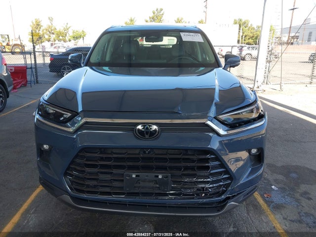 Toyota Grand Highlander Platinum 2024 5TDAAAB50RS008559 Image 12