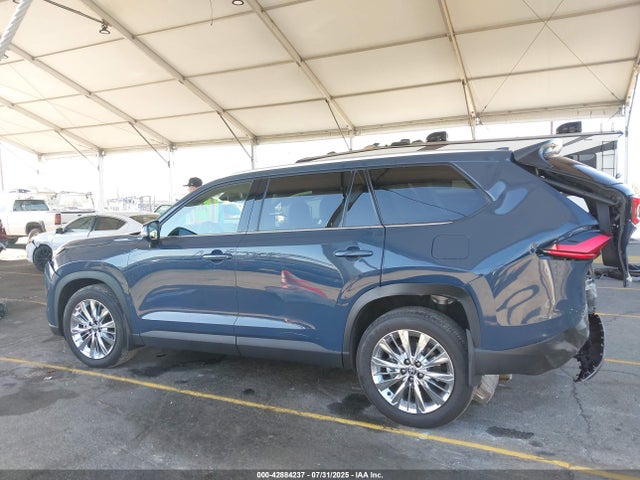 Toyota Grand Highlander Platinum 2024 5TDAAAB50RS008559 Image 14