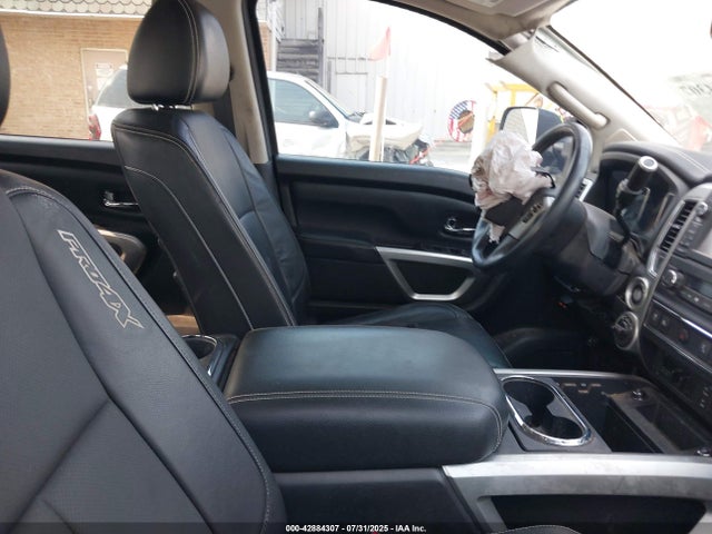 1N6AA1E59HN541474 Nissan Titan